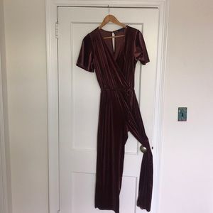 Velvet Jumper Size M